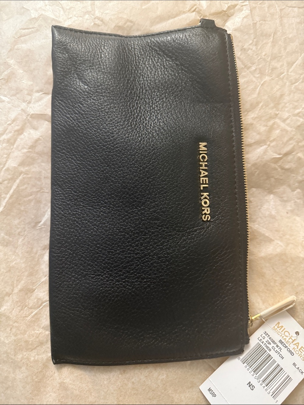 Michael Kors Black Leather Wristlet with Gold Logo - Picture 5 of 6